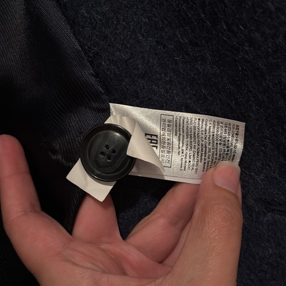 Coat - Picture 7 of 8